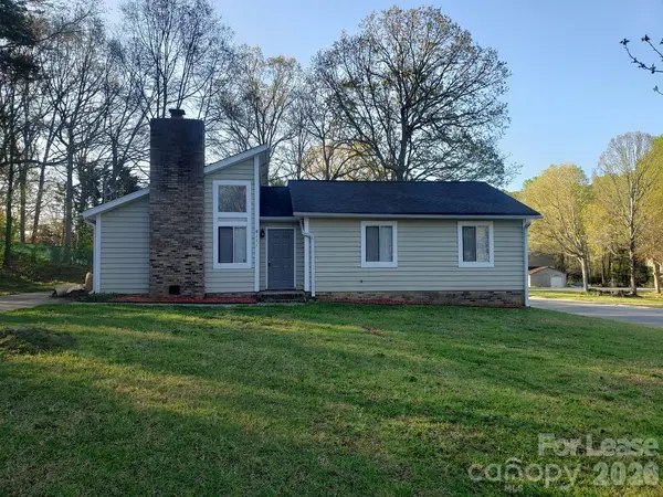 8111 Marcus LN, Charlotte, NC 28079