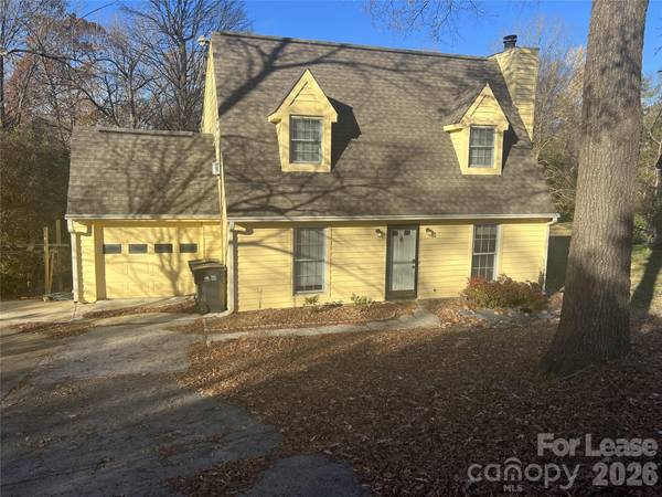 6428 Whitewater DR, Charlotte, NC 28214
