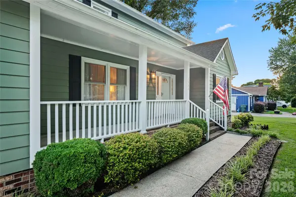1533 Rivermont DR, Gastonia, NC 28054