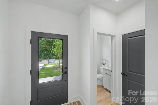 6717 Tracy AVE, Charlotte, NC 28214
