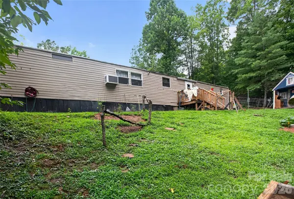997 Bethel Ridge LN, Morganton, NC 28655