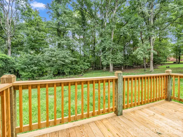 190 Forest Hill DR, Forest City, NC 28043