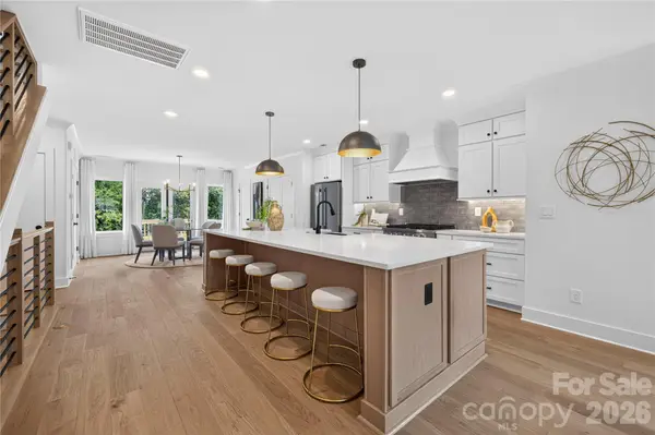 1514 Sumter AVE, Charlotte, NC 28208