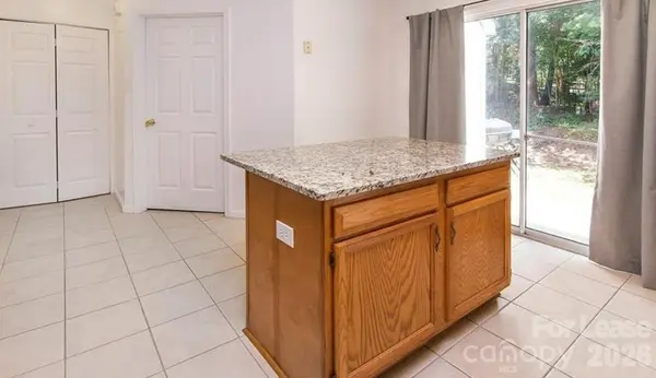 3134 Summercroft LN, Charlotte, NC 28269