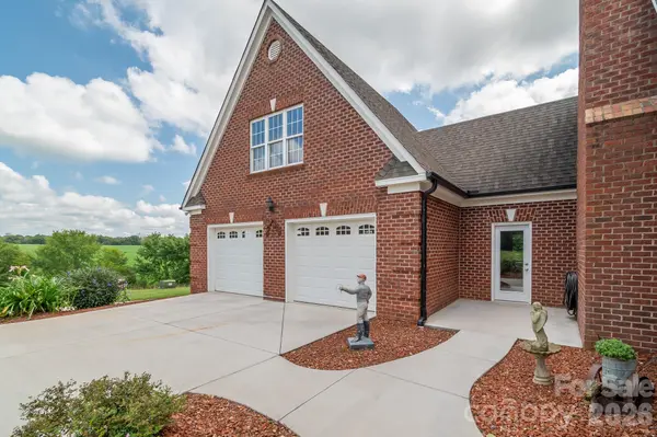 3813 Stack RD, Monroe, NC 28112