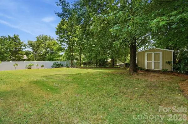 411 Moonshadow HVN, York, SC 29745