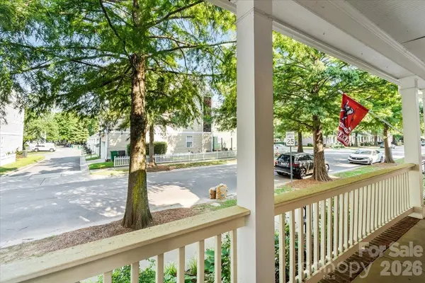 1853 Lela AVE, Charlotte, NC 28208