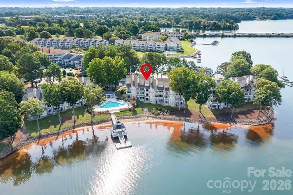 930 Southwest DR, Davidson, NC 28036