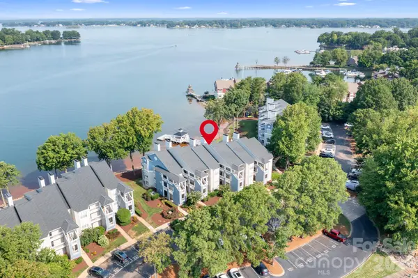 930 Southwest DR, Davidson, NC 28036