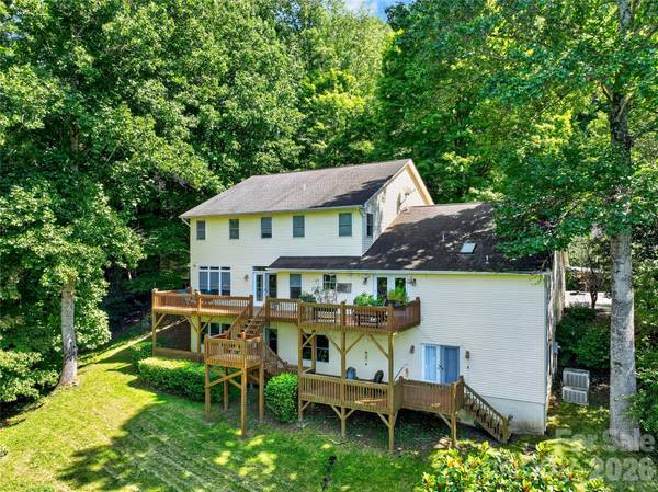 719 April PARK #25, Waynesville, NC 28786