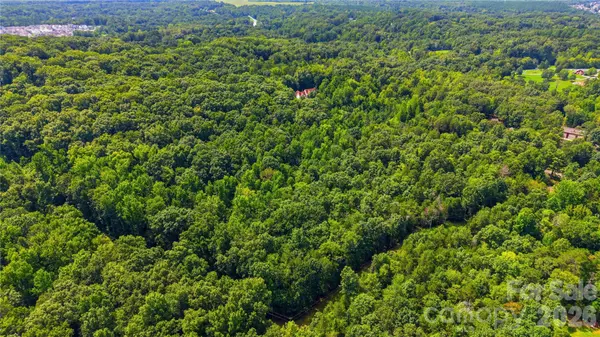 617 Whippoorwill LN, Concord, NC 28025