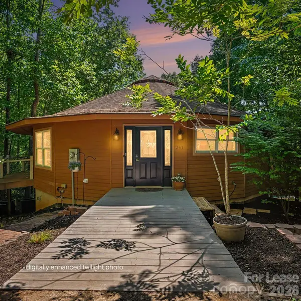 241 Spring Shore RD, Statesville, NC 28677
