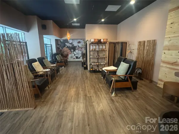 46 Haywood ST #Atrium 5, Asheville, NC 28801