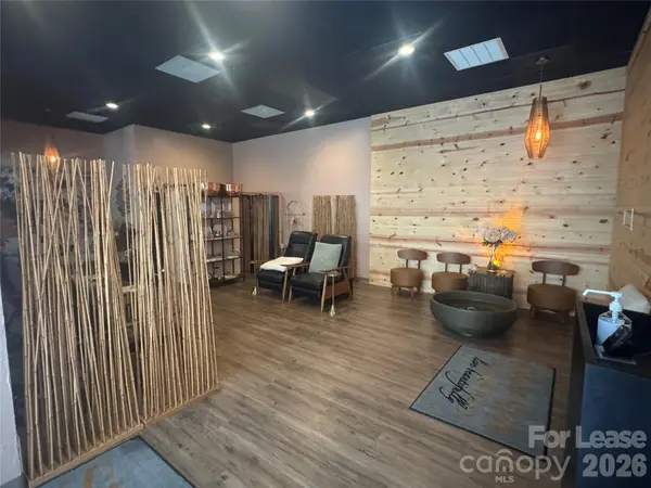 46 Haywood ST #Atrium 5, Asheville, NC 28801