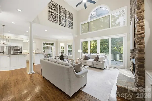 9267 Egret RDG, Belmont, NC 28012