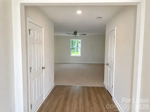 529 Hawley ST, Charlotte, NC 28214