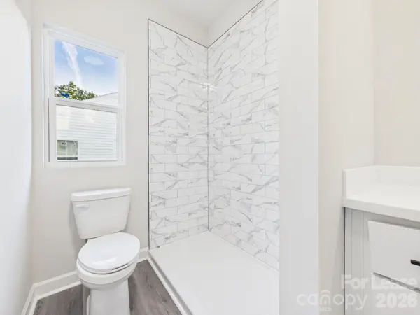 810/812 E Lincoln ST, Lincolnton, NC 28092