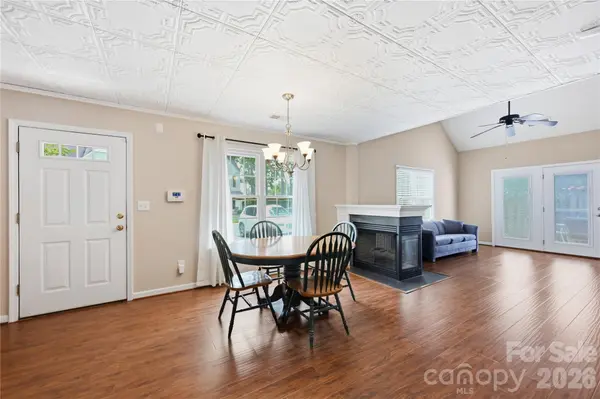 9609 Jack Russell CT, Charlotte, NC 28269
