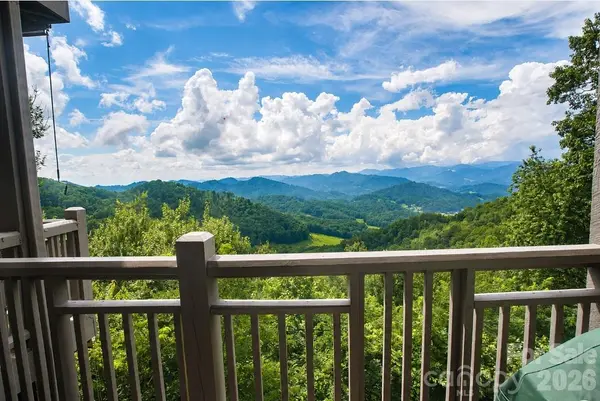 151 Spring Rock RD #D3, Burnsville, NC 28714