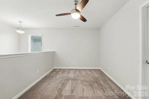 128 Sutters Mill DR, Troutman, NC 28166