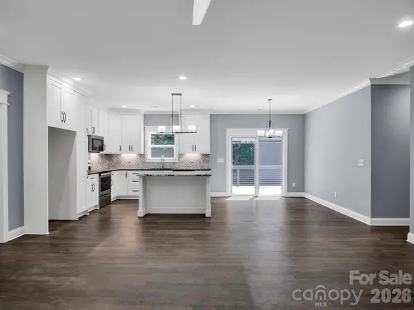 216 Paradise DR, Belmont, NC 28012