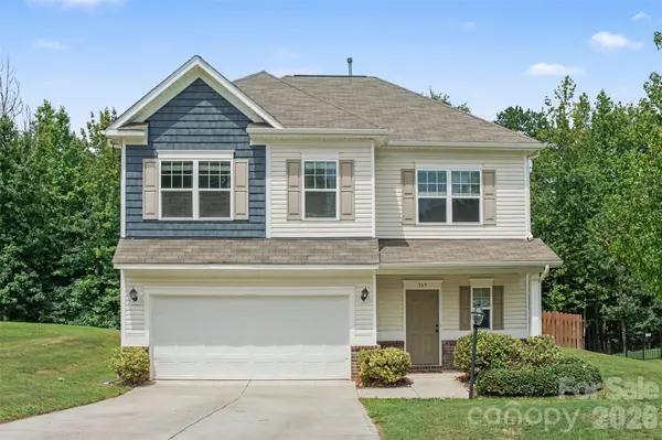 369 Settlers Grove LN, Salisbury, NC 28146