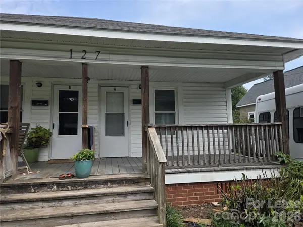 127 Maple ST #a, Mooresville, NC 28115