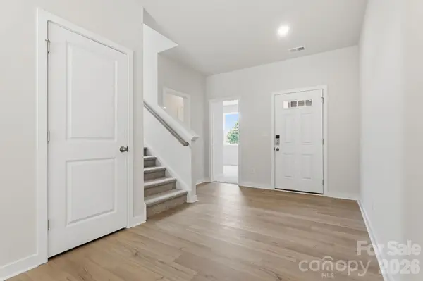 411 Ladue LN, Salisbury, NC 28147