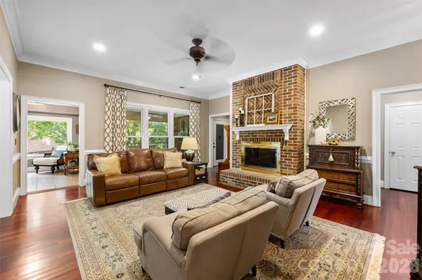 412 Shadydale CT, Fort Mill, SC 29708