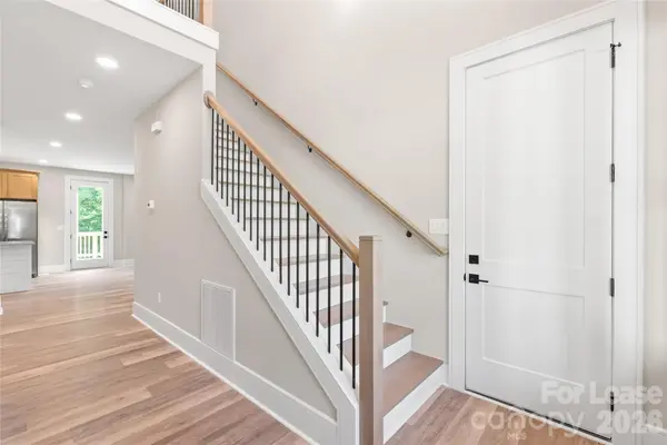 3905 Plainview RD, Charlotte, NC 28208