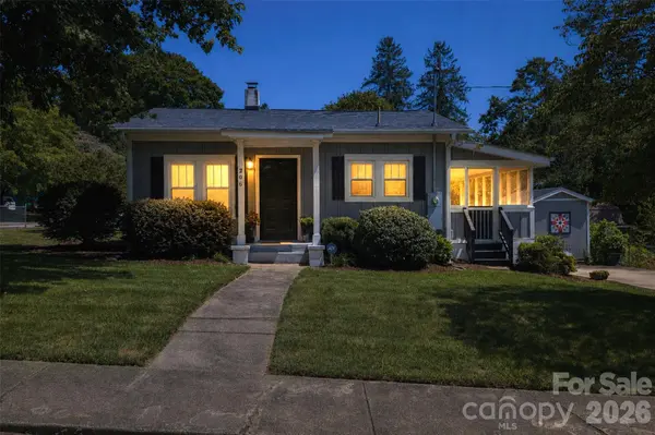 206 Kerlee Heights RD, Black Mountain, NC 28711
