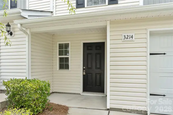 3214 Ellingford RD, Charlotte, NC 28214