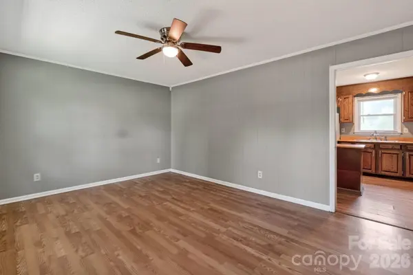 123 Robinette LN, Statesville, NC 28625