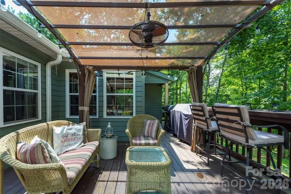 4895 Hudlow RD, Union Mills, NC 28167