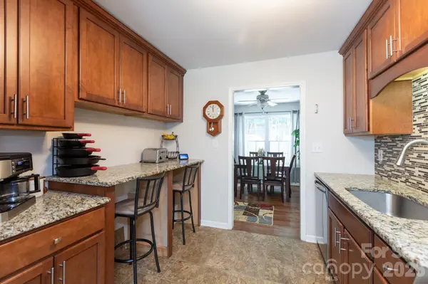 120 Arbor Ridge RD, Mount Holly, NC 28120