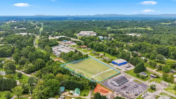 603 Main ST, Hudson, NC 28638