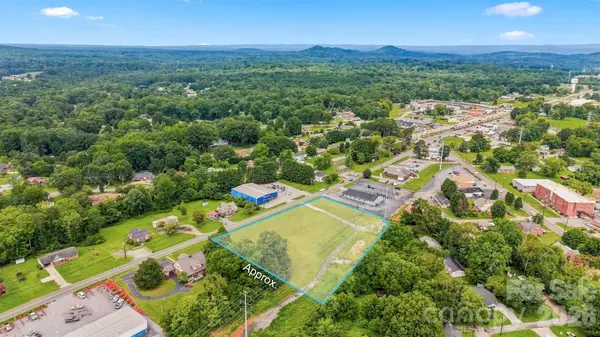 603 Main ST, Hudson, NC 28638