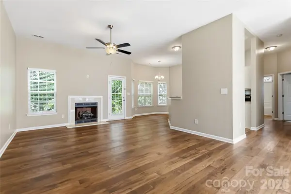 9611 Worley DR, Charlotte, NC 28215