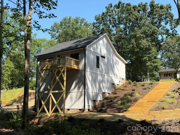 308 Willow ST, Stanley, NC 28164