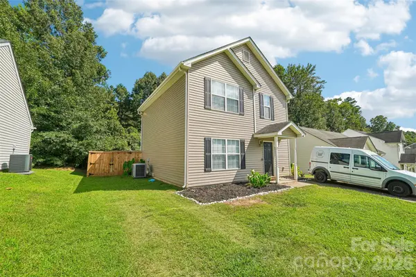 4926 Elizabeth RD, Charlotte, NC 28269