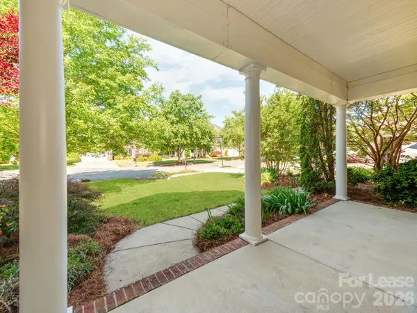 533 Montgrove PL NW, Concord, NC 28027