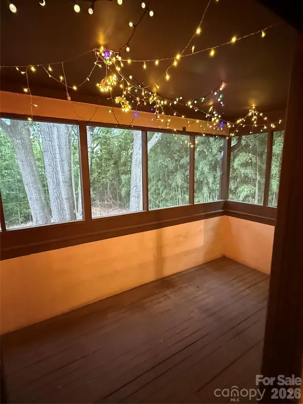7209 Winery LN, Charlotte, NC 28227