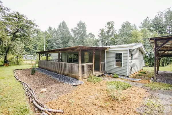 3099 Harmony Grove RD, Nebo, NC 28761