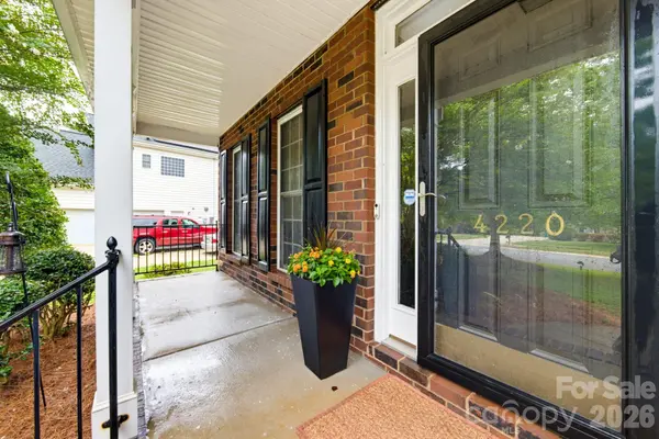 4220 Belle Meade CIR, Belmont, NC 28012