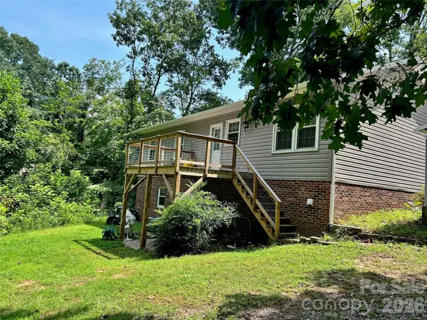 2758 McNeelly DR, Valdese, NC 28690