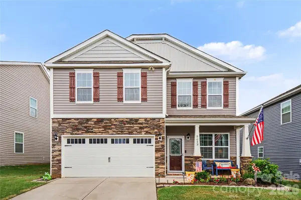 9049 Remnick DR, Gastonia, NC 28056