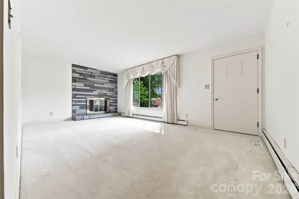 434 Mountain View DR, Morganton, NC 28655