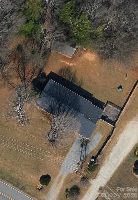 2175 Triplett RD, Mt Ulla, NC 28125