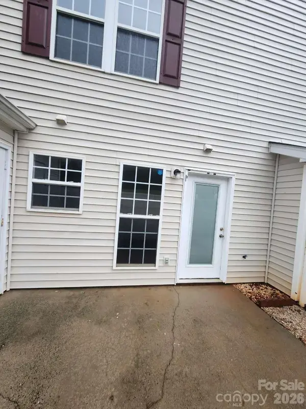 9644 Littleleaf DR, Charlotte, NC 28215