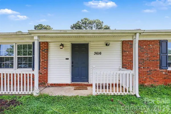 3616 Fagan WAY, Charlotte, NC 28216